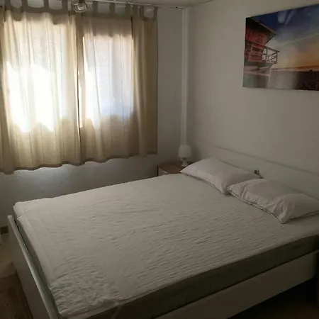 Sunny Renovated - Denia/santa Llucia Apartment Denia